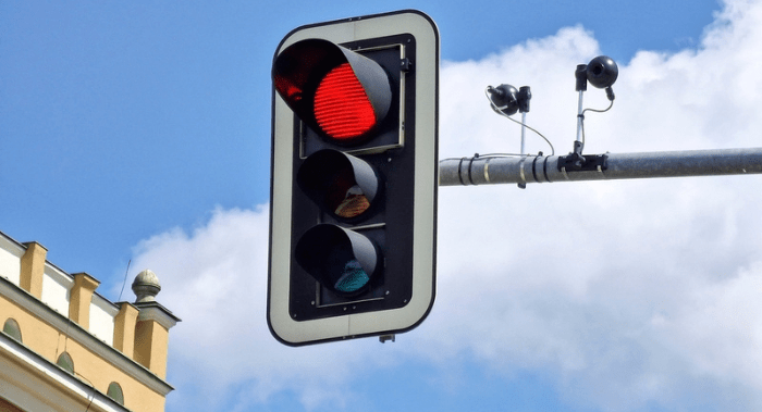 When can you legally run a red light in North Carolina