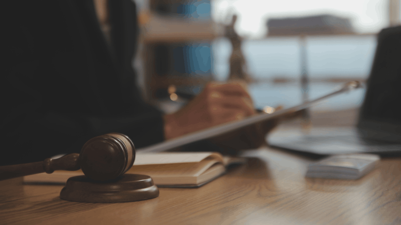 Major disqualifying offense for CDL drivers legal consultation with attorney and gavel